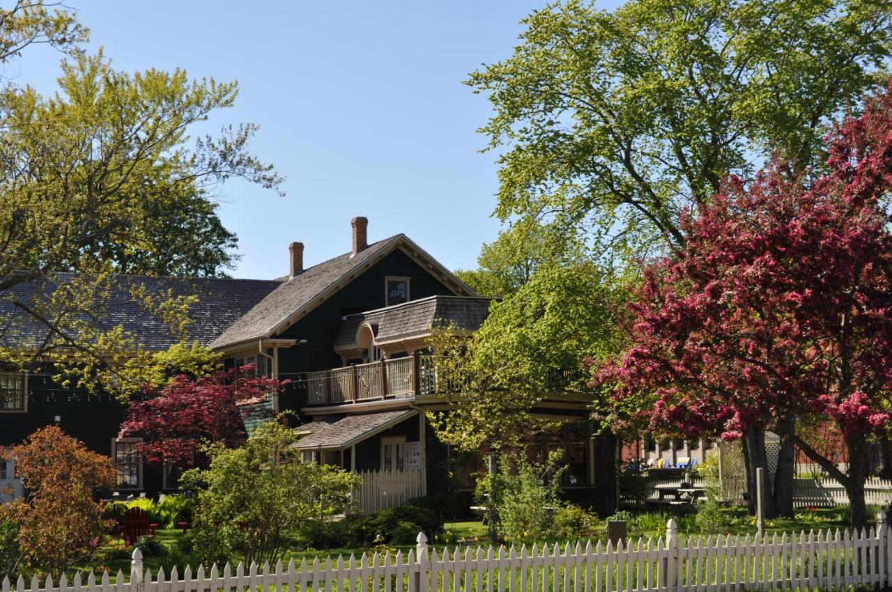 Holman'S Heritage Suites Summerside Exterior foto